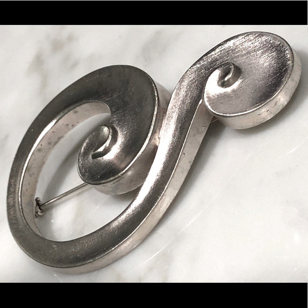 Givenchy Pin Brooch - Picture 3 of 9